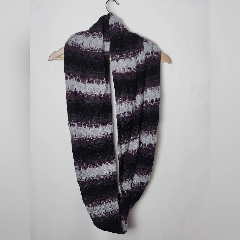 Calvin Klein Striped Knit Chunky Infinity Scarf Purple Gray NWT